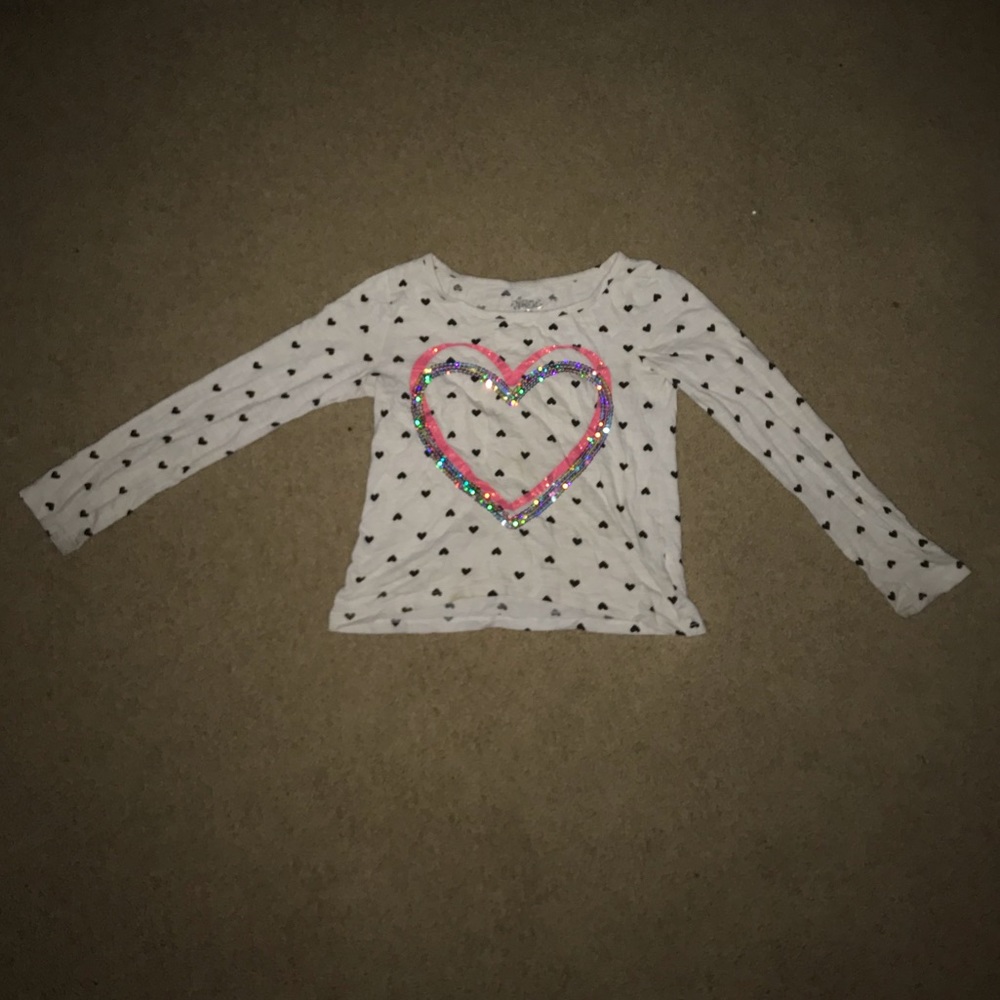 I am selling a girls T-Shirt